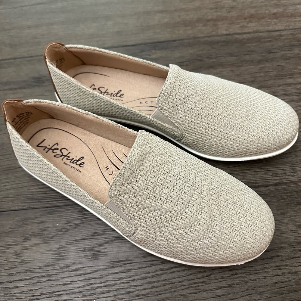 Next Level Apparel Tan Loafers Sleek Slip-On Design